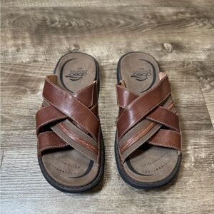 Abeo Brant Cross Brown Leather Sandals Mens Size 7 BM048